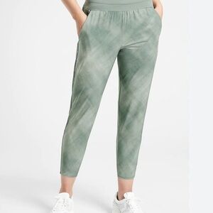 Athleta Nolita slim tapered printed crop pant